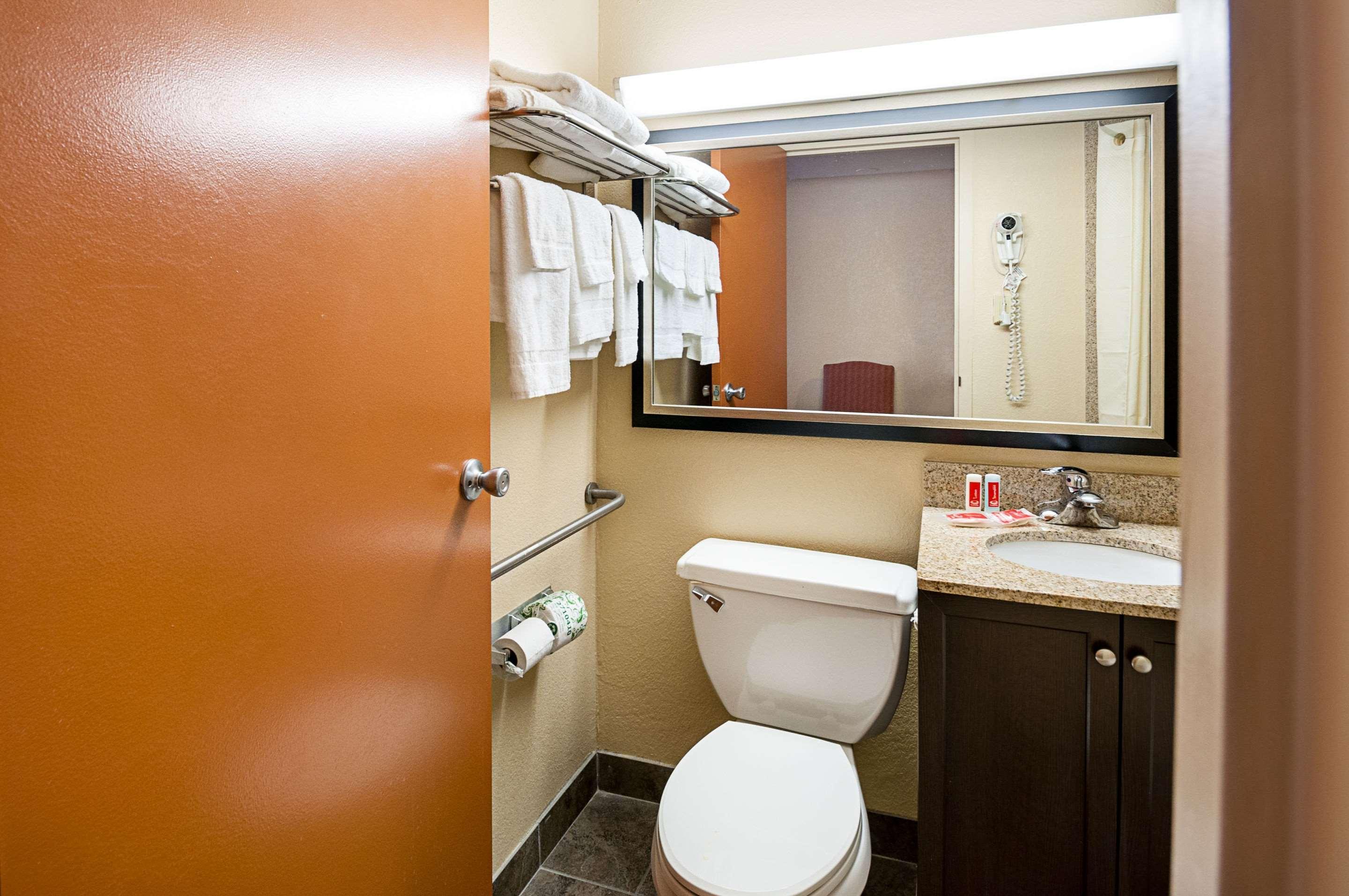 Quality Inn Near Pimlico Racetrack Baltimore Dış mekan fotoğraf