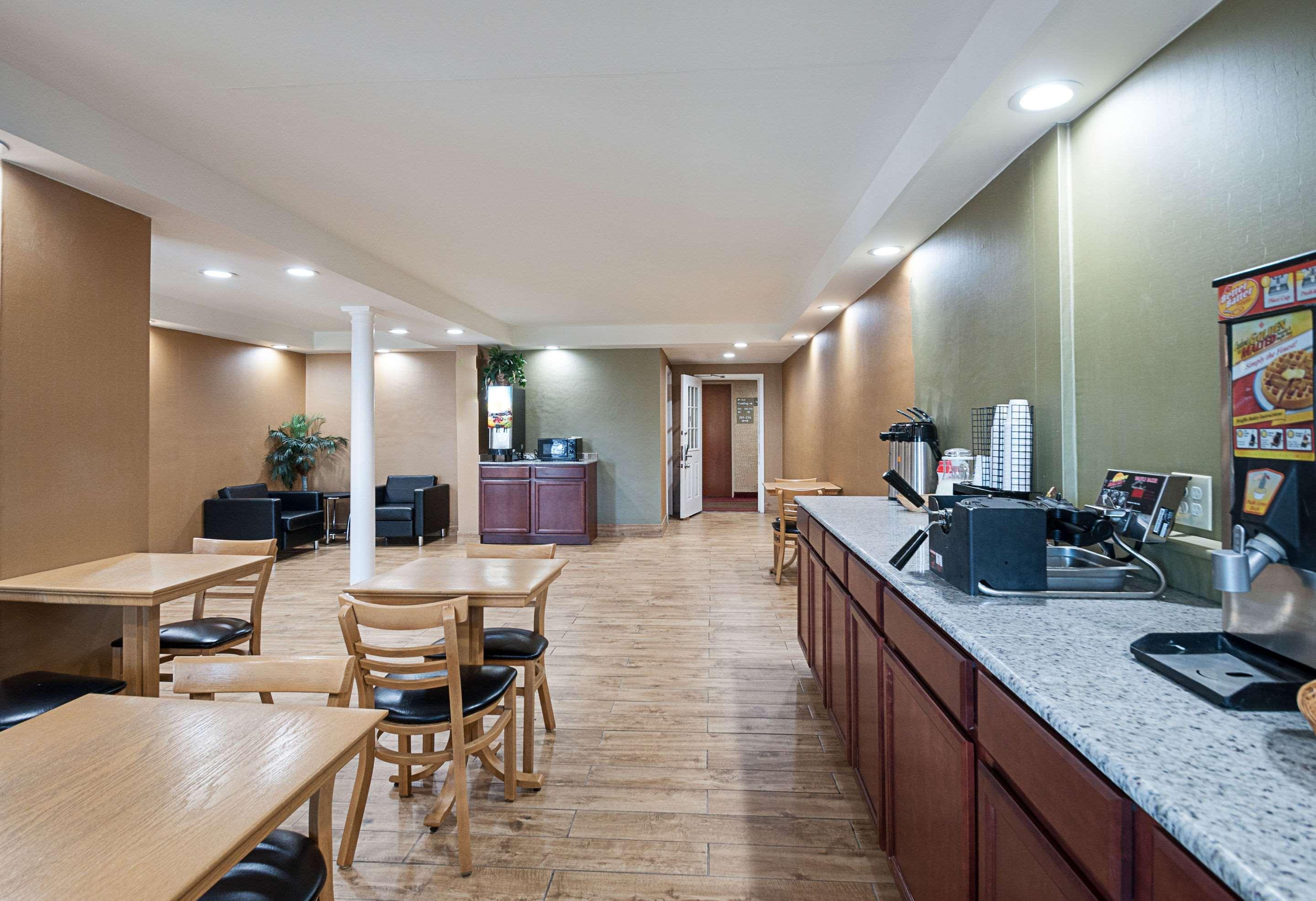 Quality Inn Near Pimlico Racetrack Baltimore Dış mekan fotoğraf